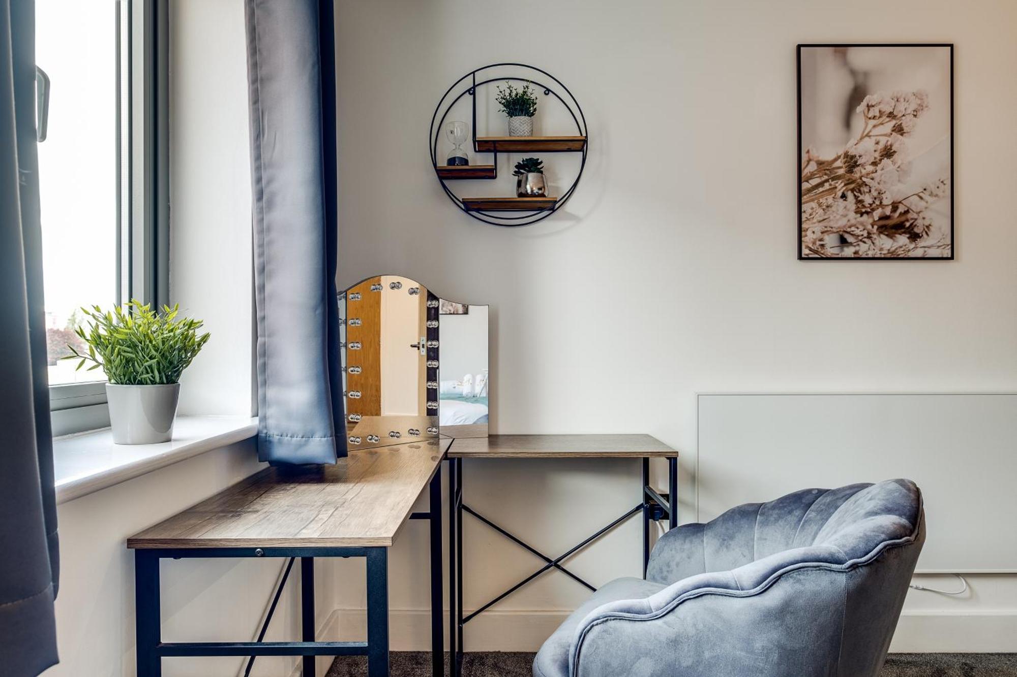 Pluxa Globe - Spacious Apartment In Jq With Parking Birmingham Exterior photo